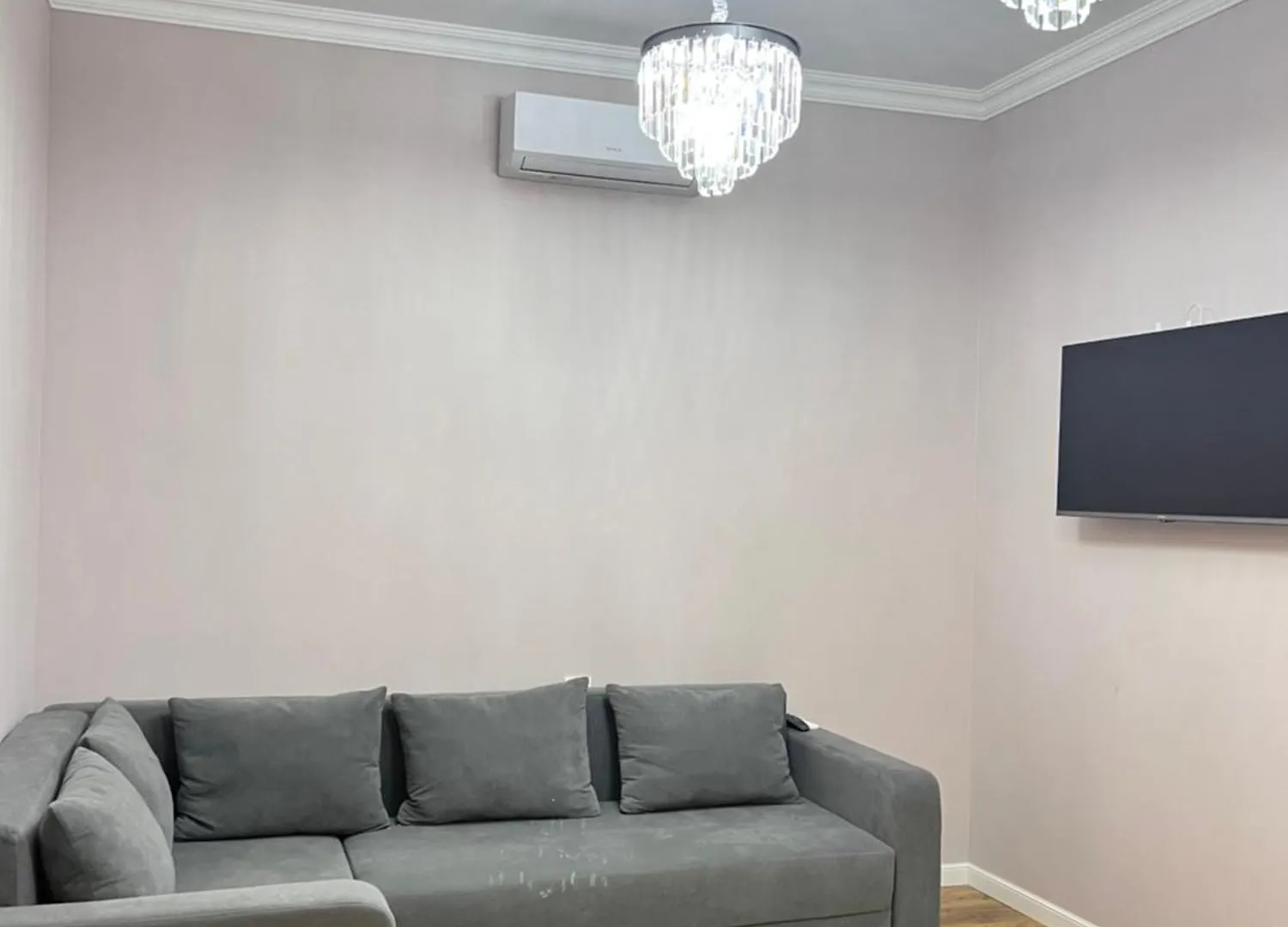 Уютная Евродвушка Жк Комфорт Сити Almaty 0*,